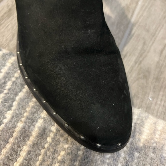 Urge booties Black suede with strap size 38/ 7.5 -8 - Picture 2 of 11